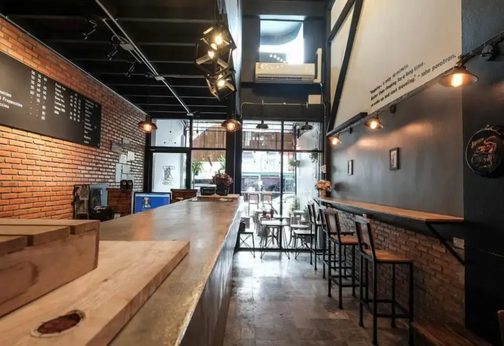 Znap's hostel and Café