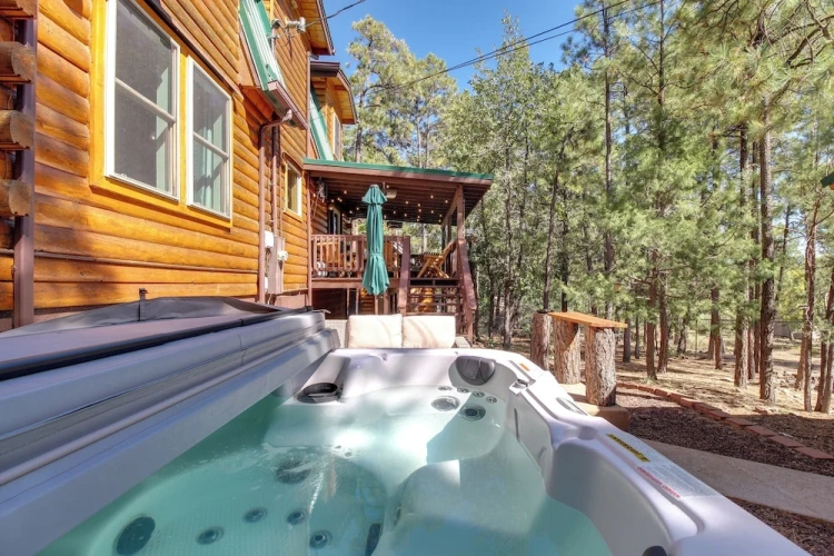 5 Bedrooms Cottage
