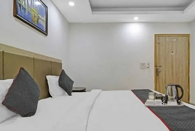 Standard Triple Family room