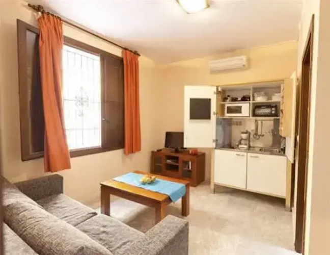 Al Andalus Apartments