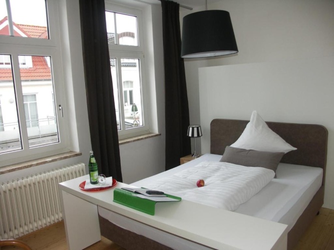 Standard Single room