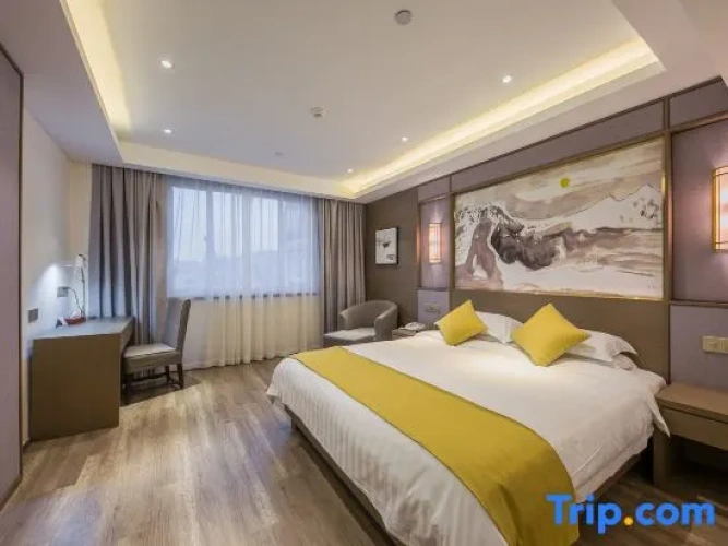 Superior Junior Suite