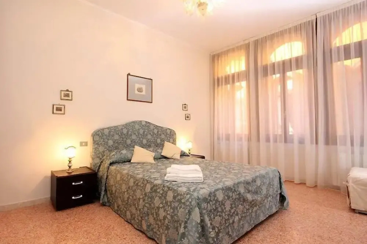 City Apartments - Canova