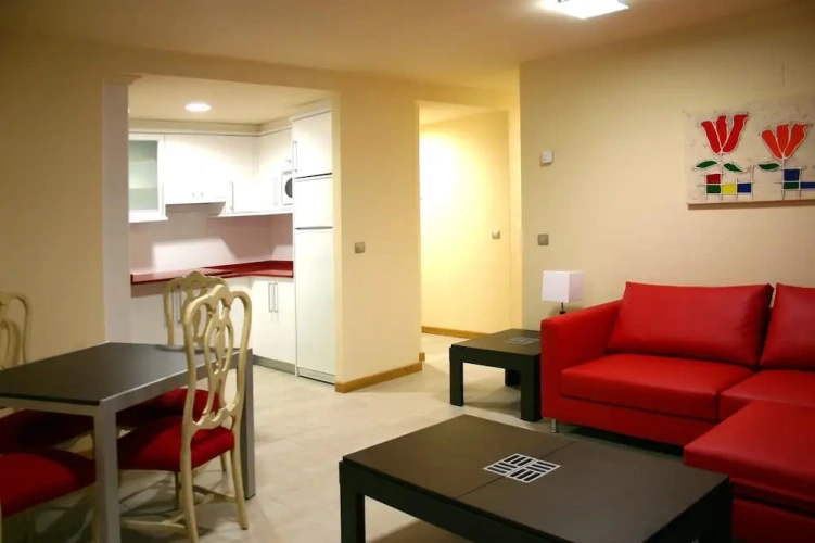 1 Bedroom Apartment with balcony