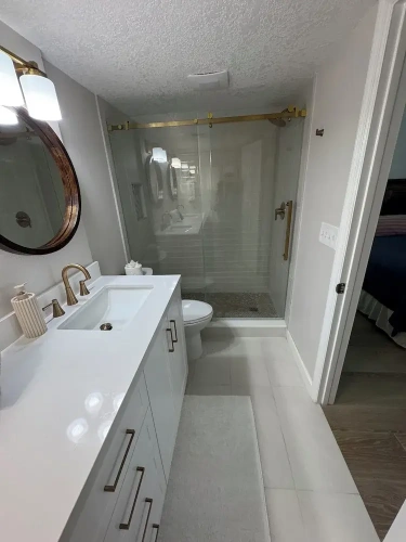 Comfort room beachfront