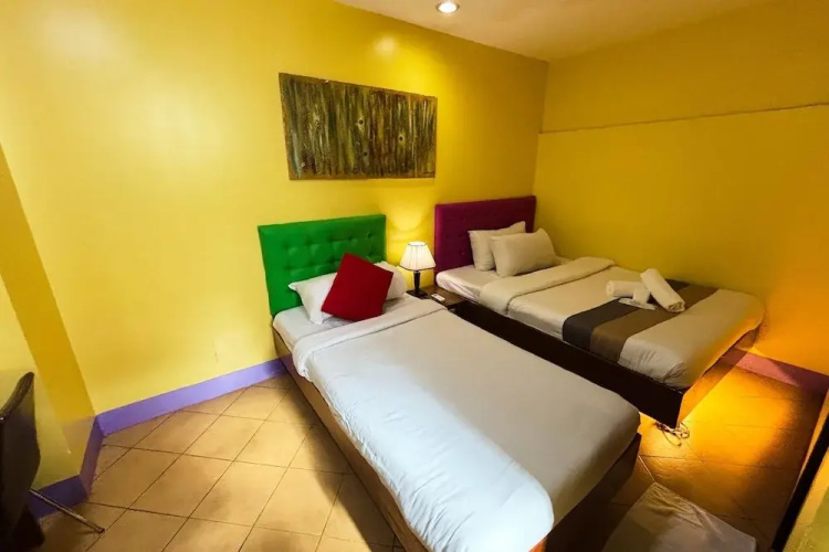 Comfy Inn Mabini Manila