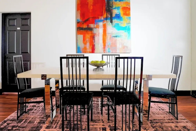 Walk to Boat Launch: Stylish Austin Gem