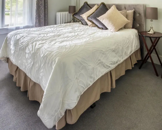 Oak Bay Guest House