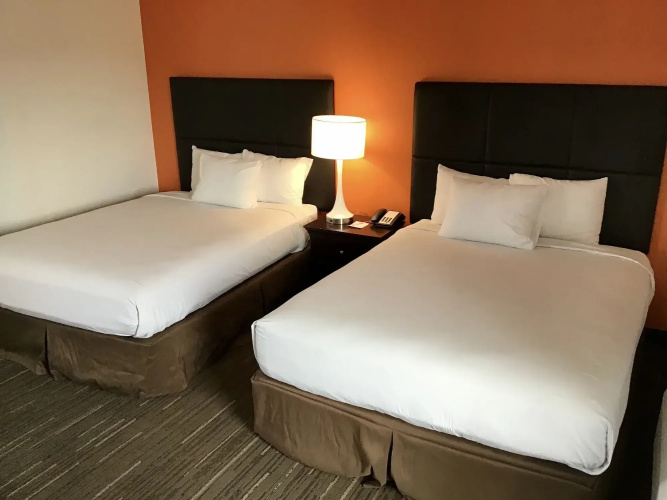 Howard Johnson by Wyndham Spokane North