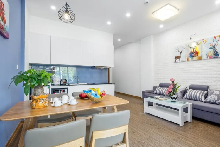 Zoneland Apartments Lavender95