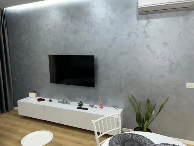 Franci's apartment