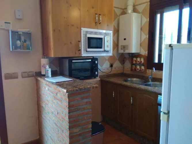 3 Bedrooms Cottage