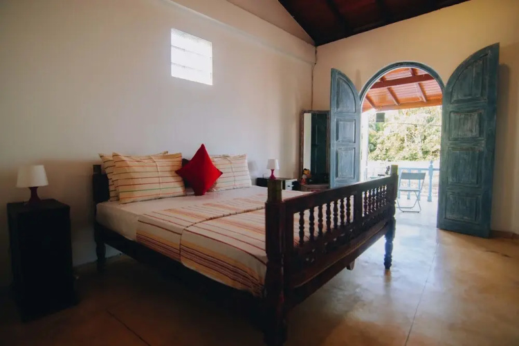 Antic Guesthouse