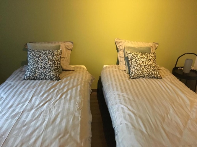2 Bedrooms Cottage