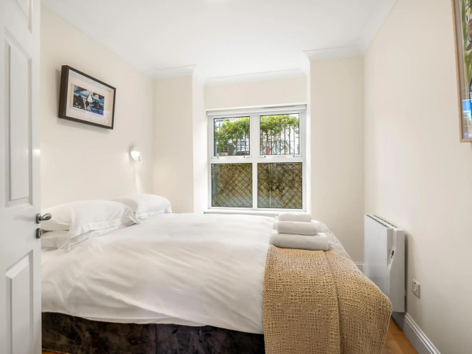 Apartment 393 - Clifden