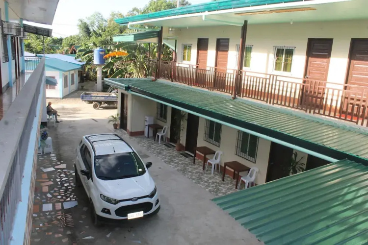 Oyo 1121 Junlyn Apartelle