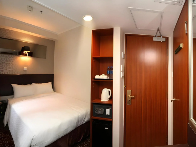 Lander Hotel Prince Edward