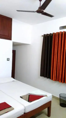 i - One's Home Stay