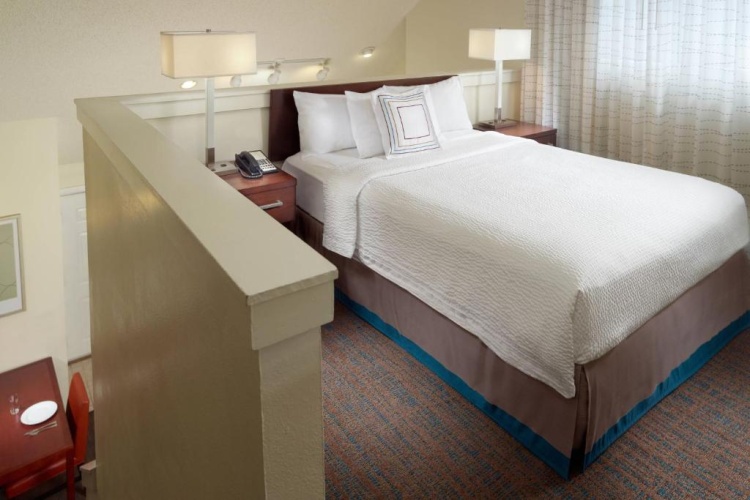 2 Bedrooms Suite