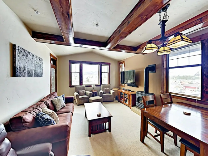 85 Cozens Pointe - 2 Br Townhouse