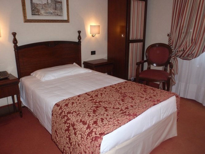 Hotel Colonna Palace Rome photo 9