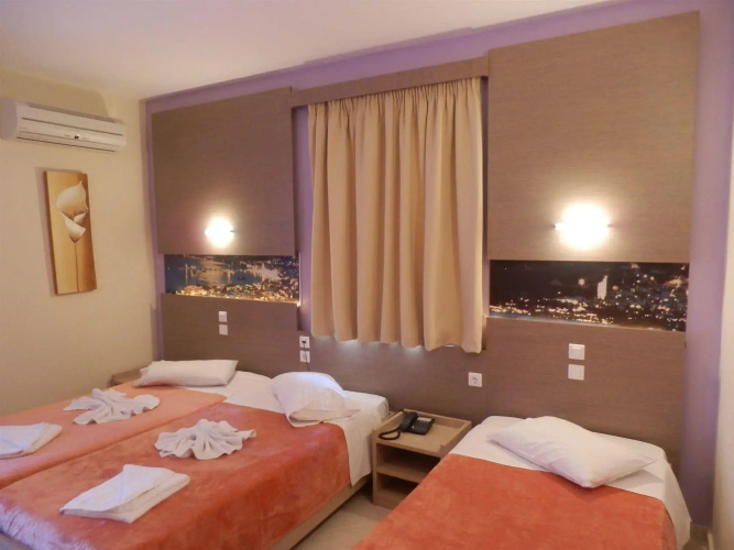 Planos Beach Hotel