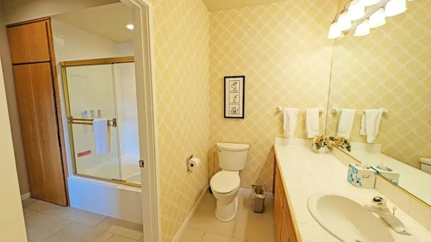 Mt Bachelor Village 328 A 1 Bedroom Condo