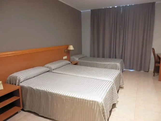 Standard Quadruple room with balcony