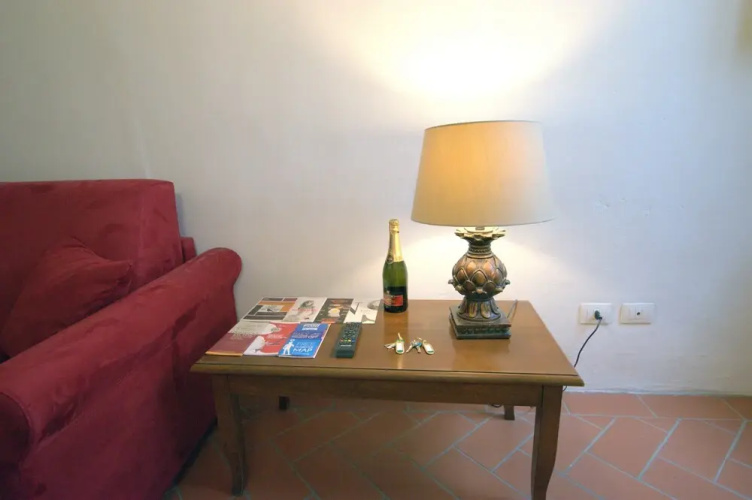 Prestige House Arno River