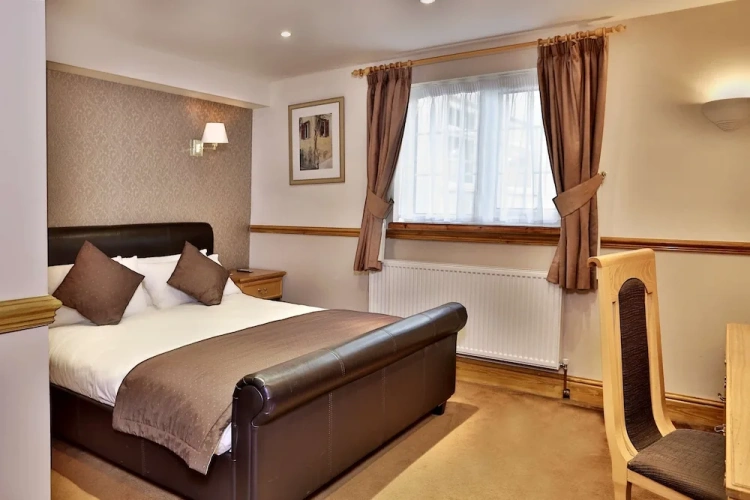 Standard Double room with view