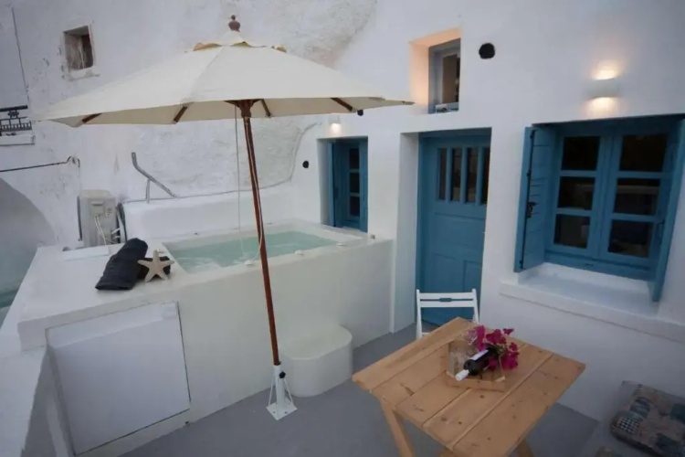 Stoa Cave Villas