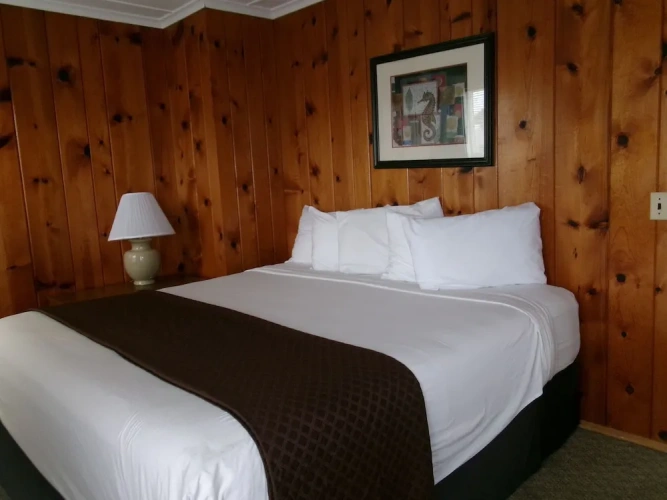 2 Bedrooms Cottage