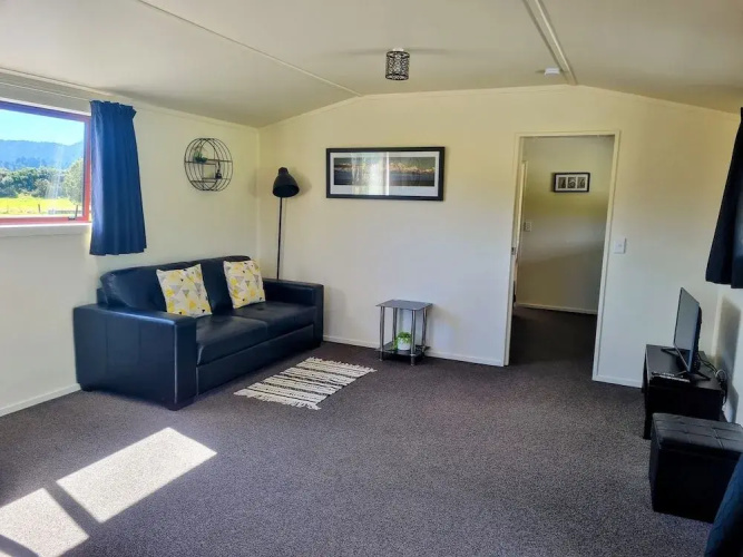 Te Awa Cottages