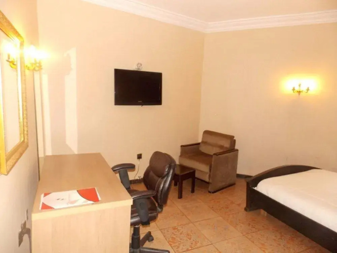 Thornberry Savannah Suite Hotel