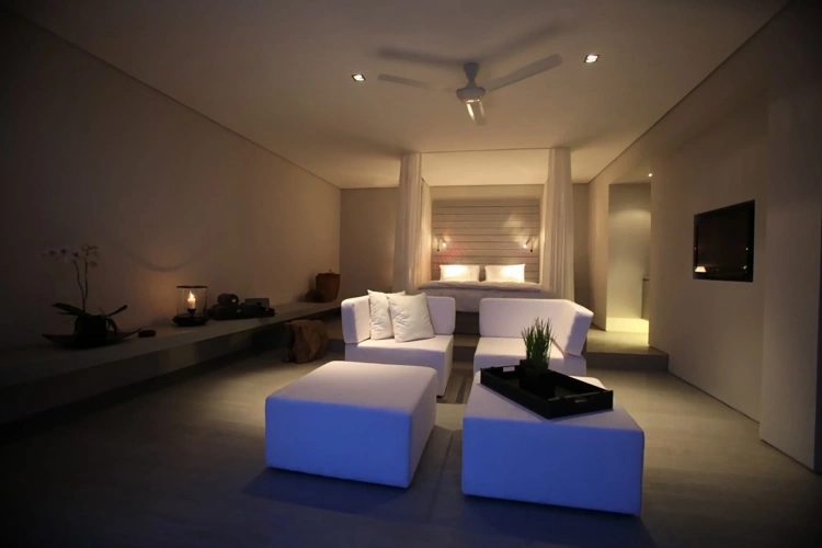 1 Bedroom Luxury Double Suite with pool view