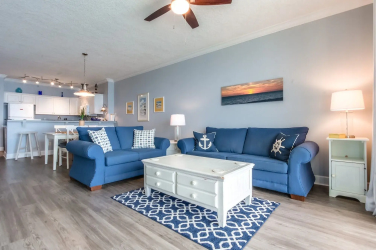 Twin Palms by Book That Condo