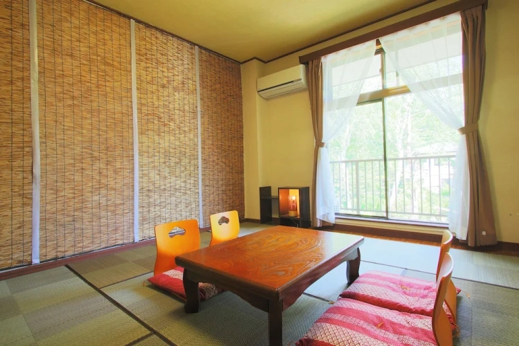 Standard Quadruple Family room