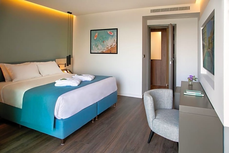 1 Bedroom Duplex Villa with balcony and with sea view