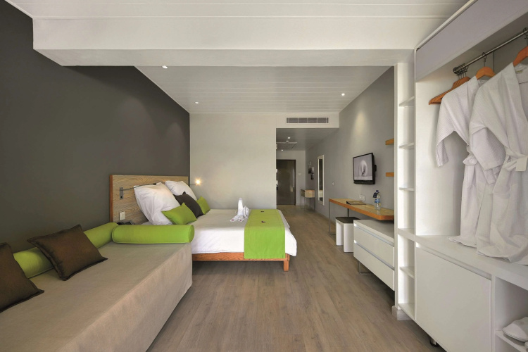Mauricia Beachcomber Resort and Spa photo 38