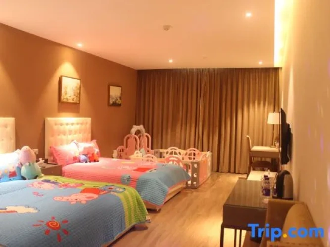 Standard Family room