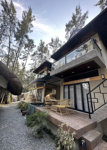 Grand Villa