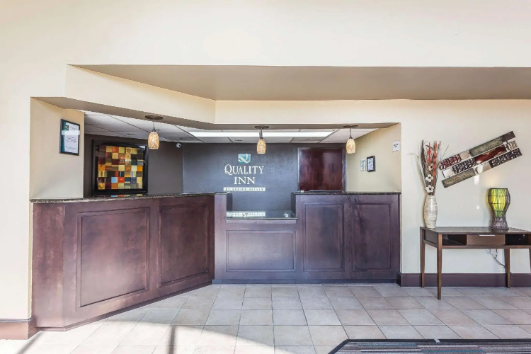 Quality Inn Warsaw I-40