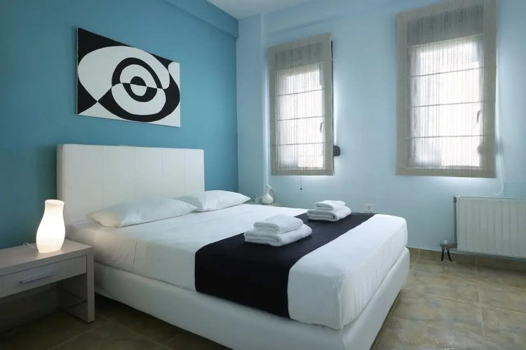 Aeolis Apartments & Studios
