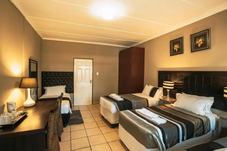 Standard Single room