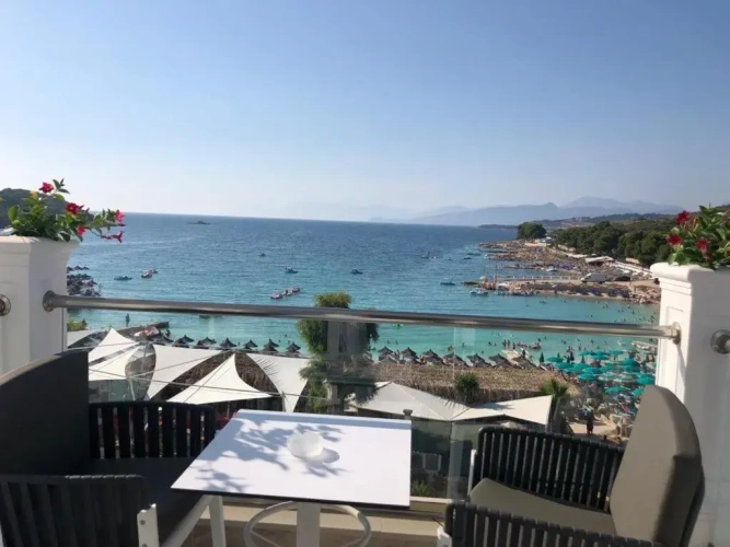 Suite with sea view