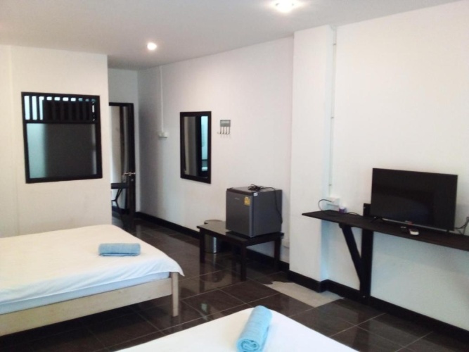 Standard Quadruple room with balcony
