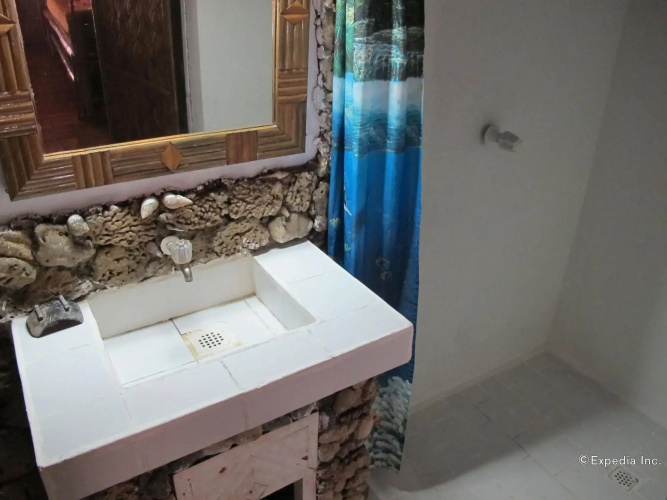 Coco Beach Island Resort