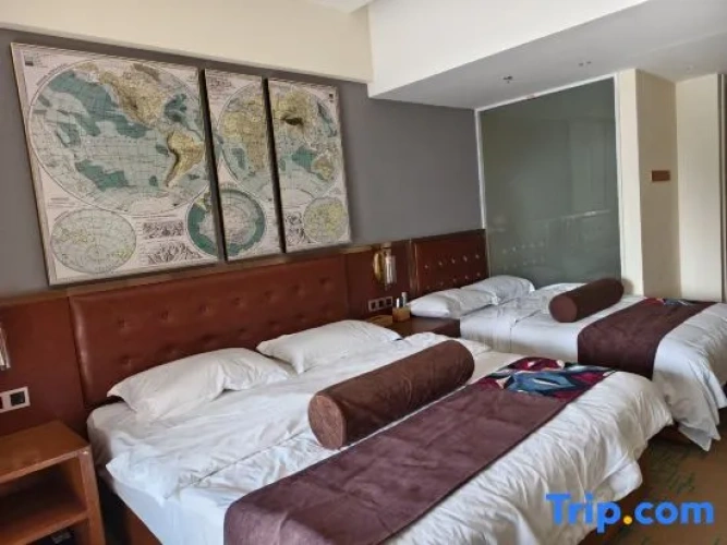 Deluxe Twin room with view
