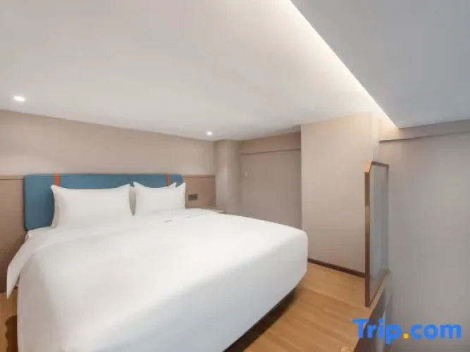 2 Bedrooms Suite