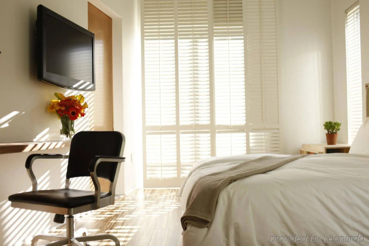 H2Hotel